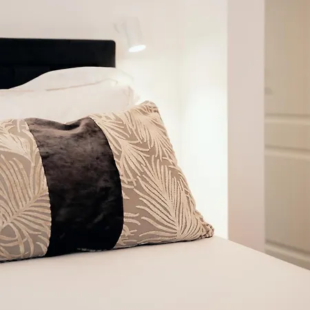 Naman Hotellerie - Monti 게스트하우스 4*