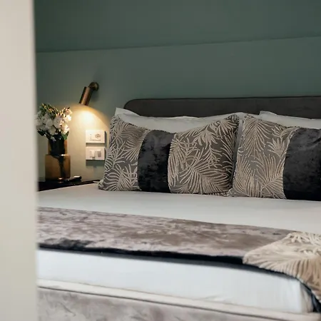 Naman Hotellerie - Monti 4*