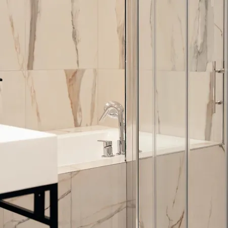 Naman Hotellerie - Monti 4*