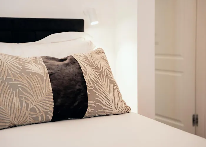 Naman Hotellerie - Monti Affittacamere 4*