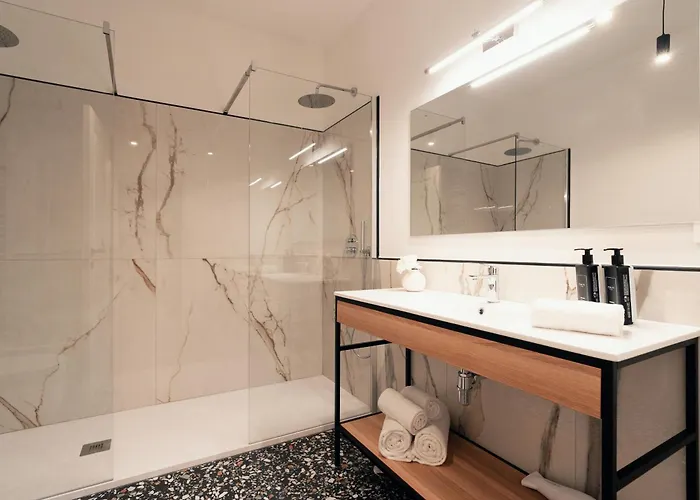 Naman Hotellerie - Monti Affittacamere