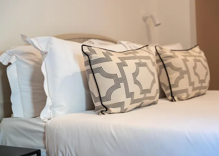 Naman Hotellerie - Monti Affittacamere 4*